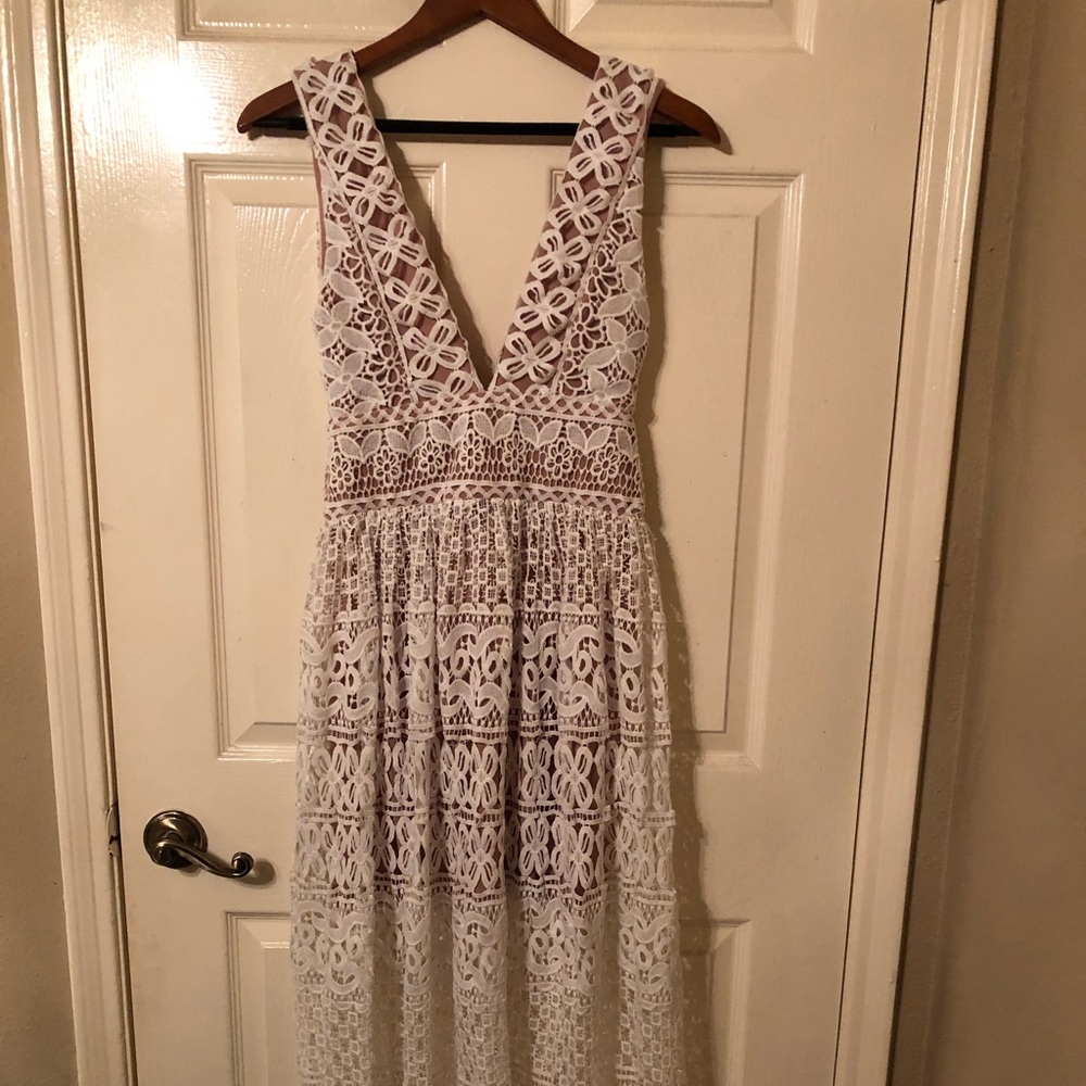 White Lace Dress (Bridal/Engagement Dress)